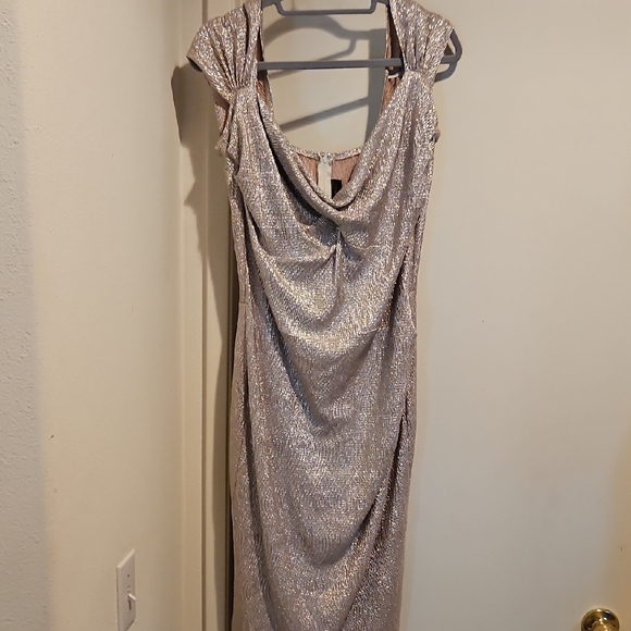 Stop Staring Gold Shimmer Dress Size 14 - Picture 1 of 7